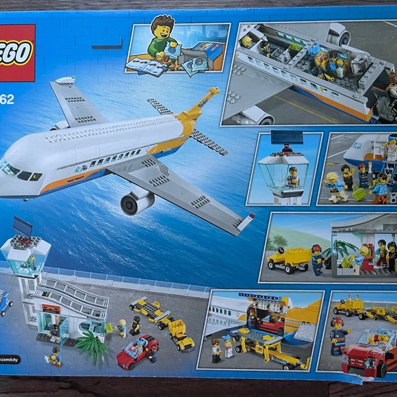 Lego Set - Lego city passenger airplane, Lego airplane - Picture 2 of 3